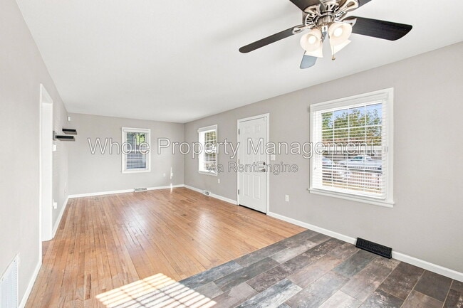 Building Photo - 1770 W Beekman Pl