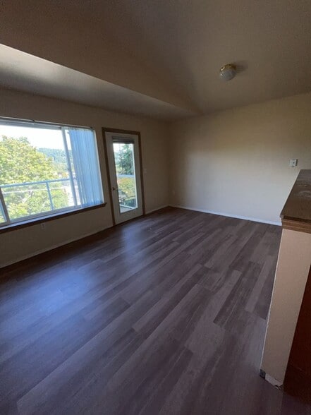 Interior Photo - Boardwalk Apartments