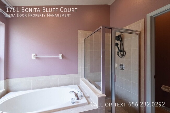 Building Photo - 1761 Bonita Bluff Ct