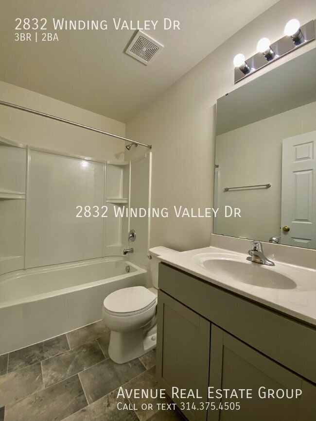 Building Photo - 2832 Winding Valley Dr