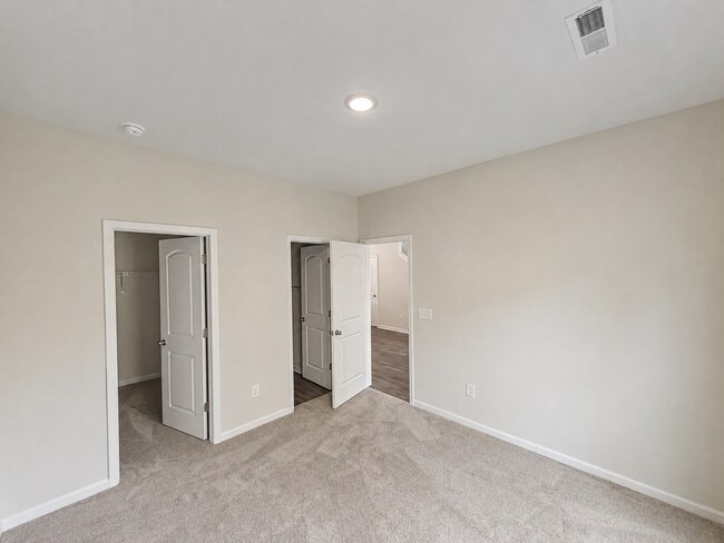 Building Photo - 1112 Brooksridge Way