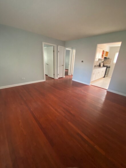 Primary Photo - 780 Waikiki Dr