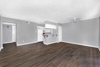 Building Photo - 1200 Carolyn Ct