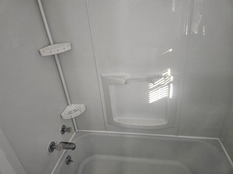 Building Photo - 1112 13th St S