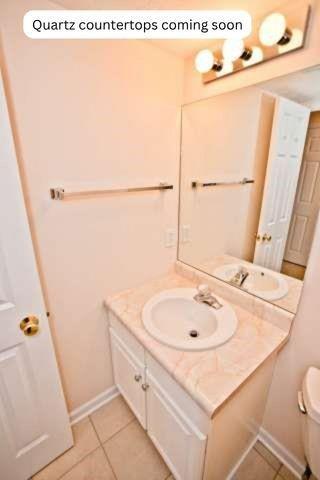 Building Photo - 221 Cottonwood Ln