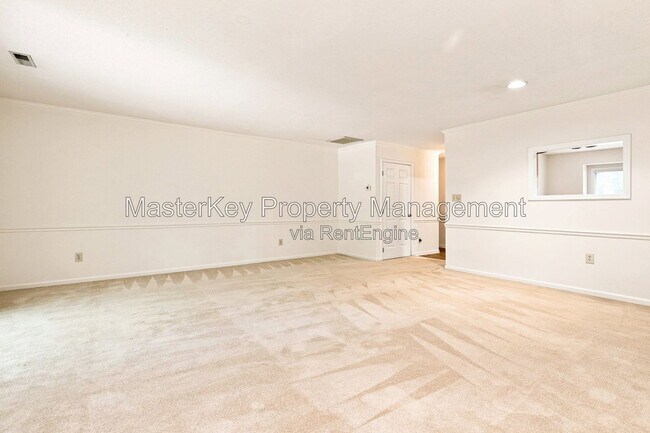 Building Photo - 1507 Laureldale Dr
