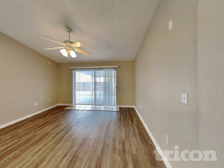 Building Photo - 4406 Tina Ln