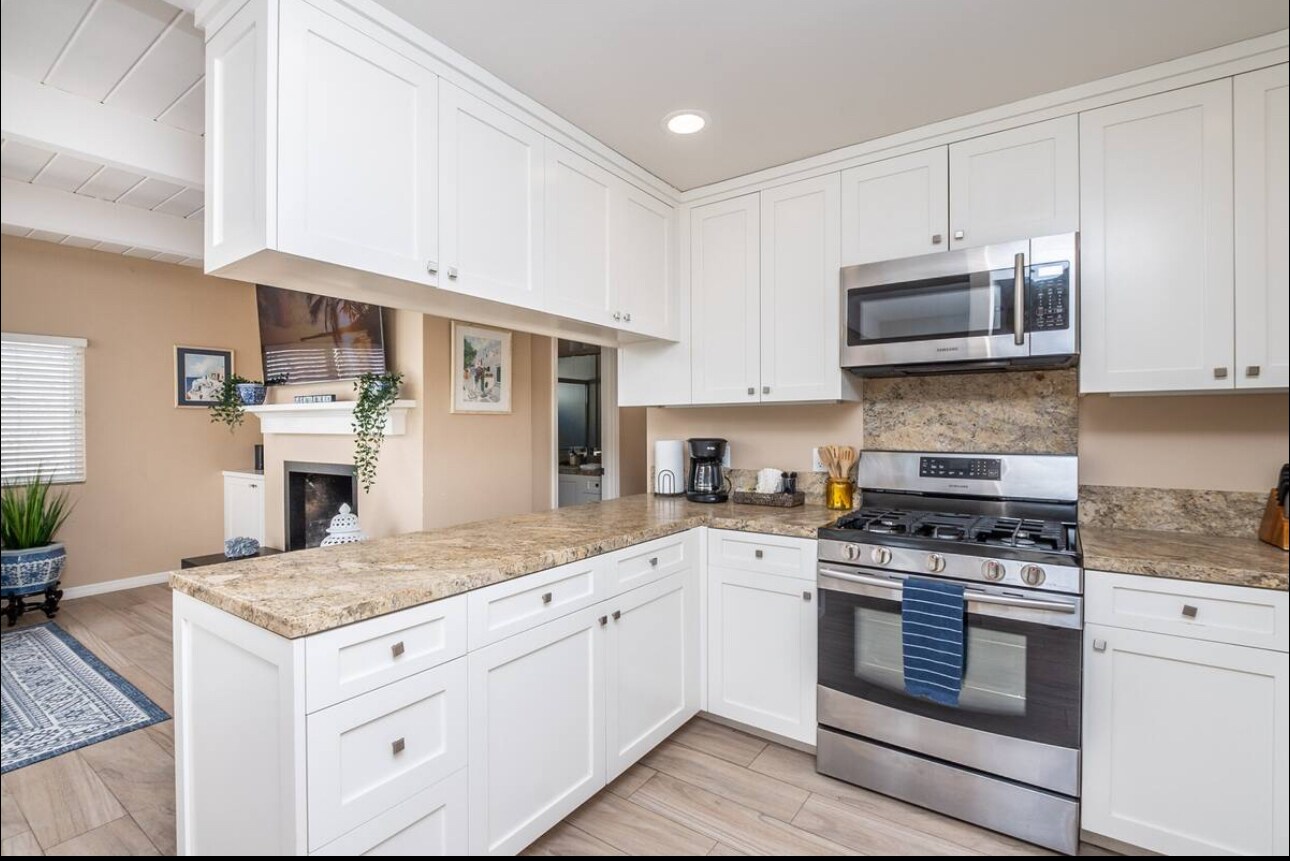 Building Photo - 730 Asbury Ct