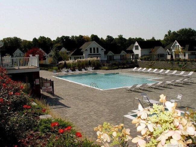 Building Photo - 3 Banner Rd