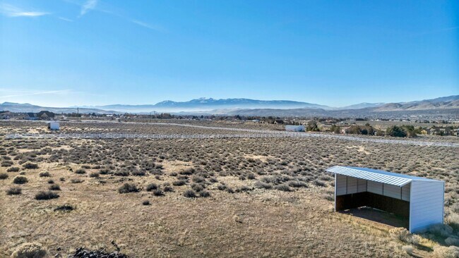 Building Photo - Country Living Single Story Home in Spanish Springs