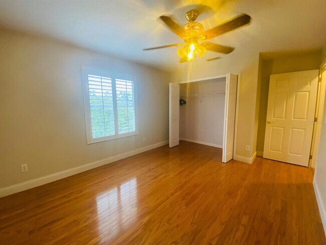 Building Photo - 3838 Regents Way