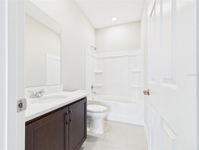 Building Photo - 5717 SW 71st Ct