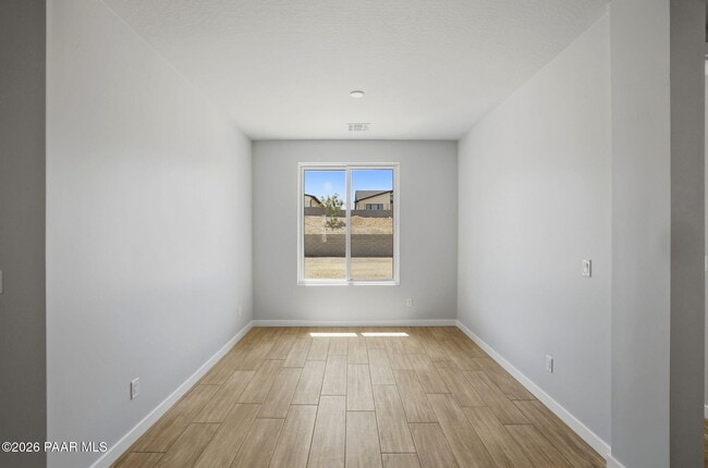 Building Photo - 5516 Edgar Way