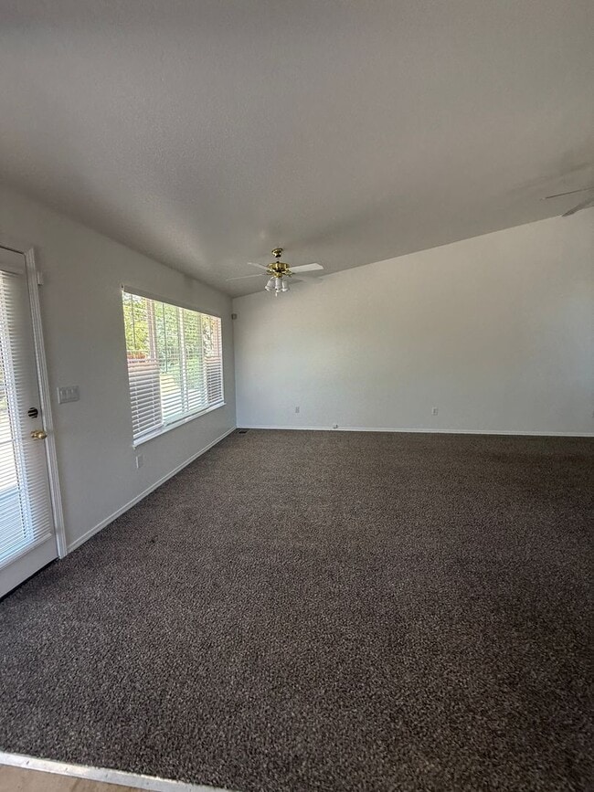Building Photo - 2505 Nimbus Ct