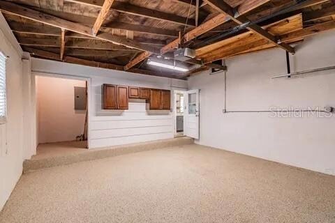 Building Photo - 10911 Cherokee Dr