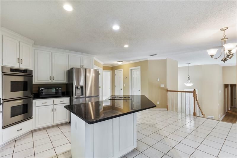 Building Photo - 4565 Ashmore Cir