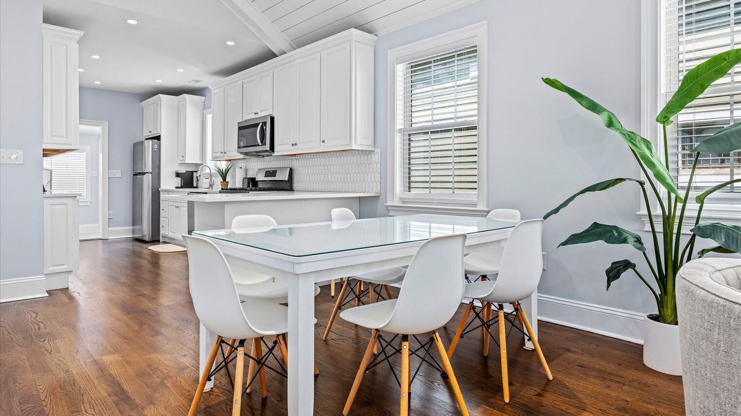 Building Photo - 54 Wesley Rd