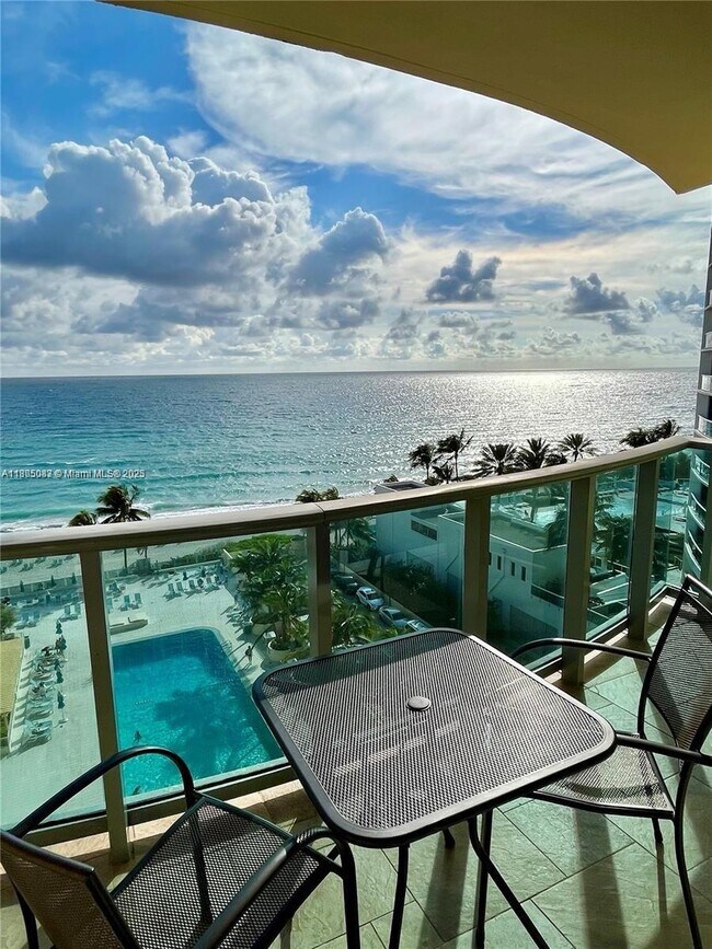 Building Photo - 2501 S Ocean Dr