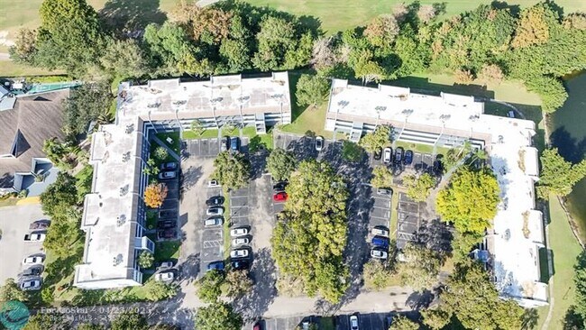 Building Photo - 8351 Sands Point Blvd