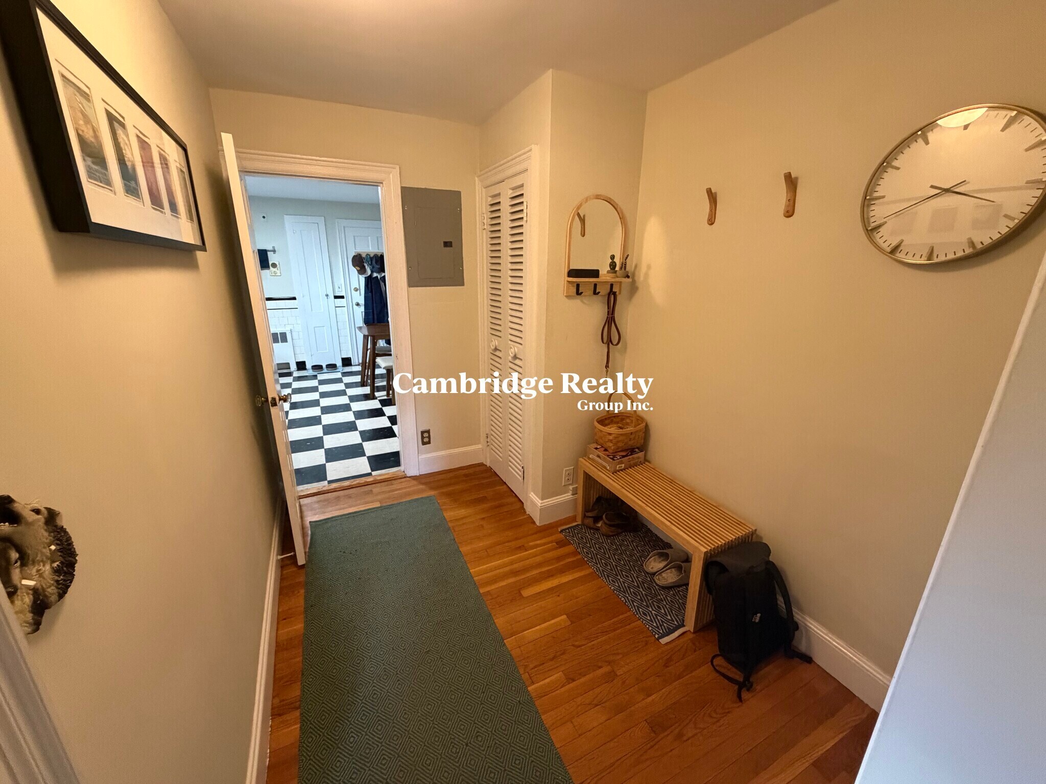 Building Photo - 319 Washington St