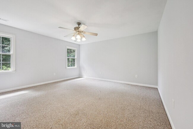 Building Photo - 11607 River Meadows Way