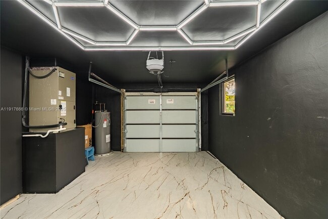 Building Photo - 3711 Battersea Rd