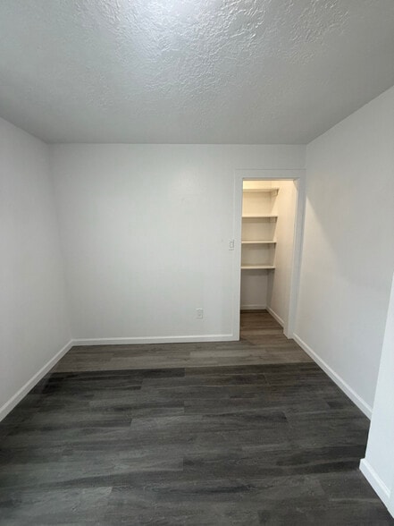 Building Photo - 4975 Breanna Ln NE