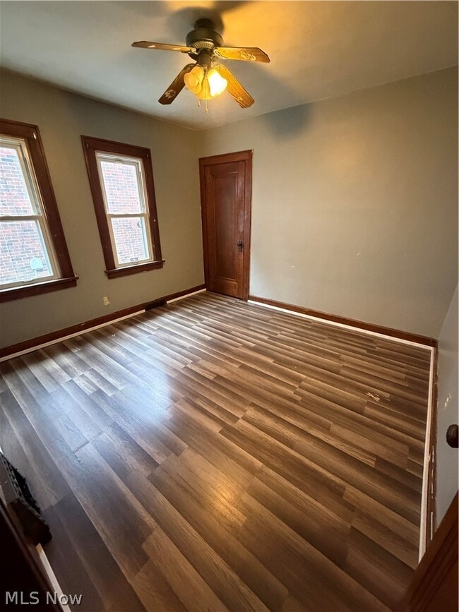 Building Photo - 119 Upland Ave