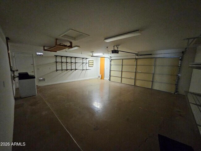 Building Photo - 43826 W Lindgren Dr