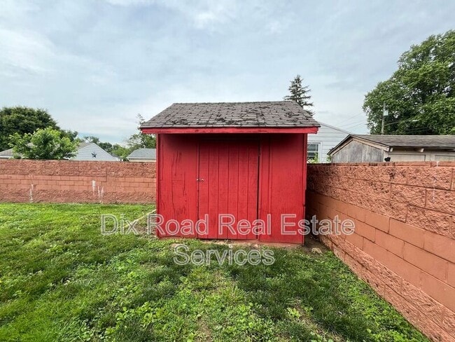 Building Photo - 3209 Lefferson Rd