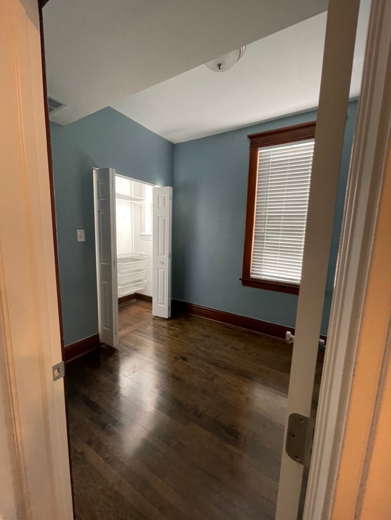 Building Photo - 5330 W 23rd Pl