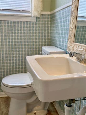 Building Photo - 1702 S 17th St