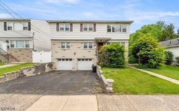 Building Photo - 731 Galloping Hill Rd
