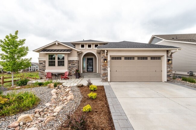 Building Photo - Spacious 4-Bedroom Home in Prestigious For...