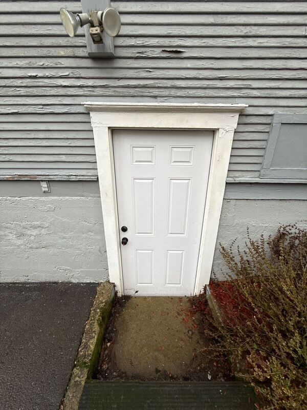 Building Photo - 244 14th St SE