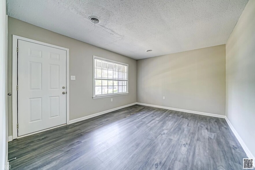 Building Photo - 3136 Truxton Rd