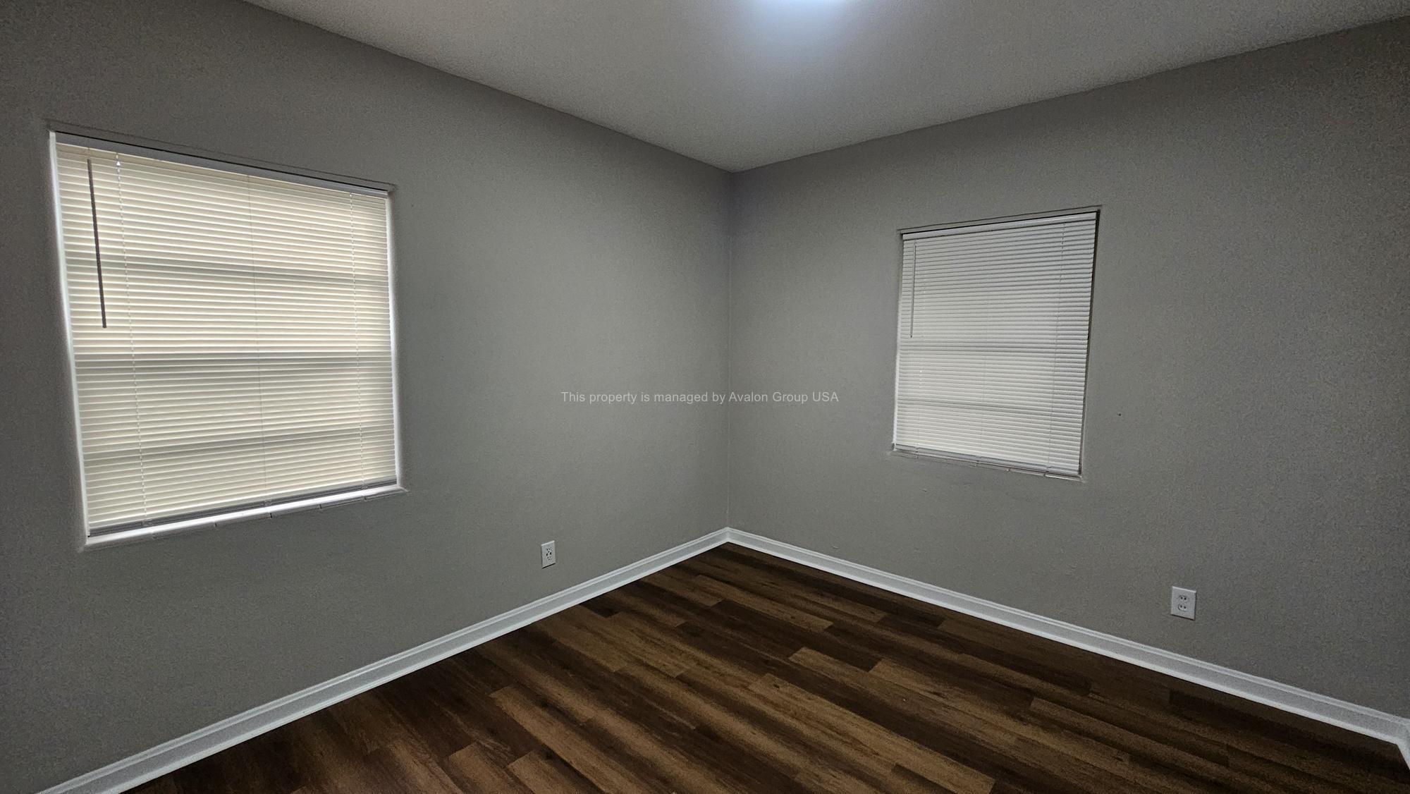 Building Photo - 1341 Hollyhock Cir E