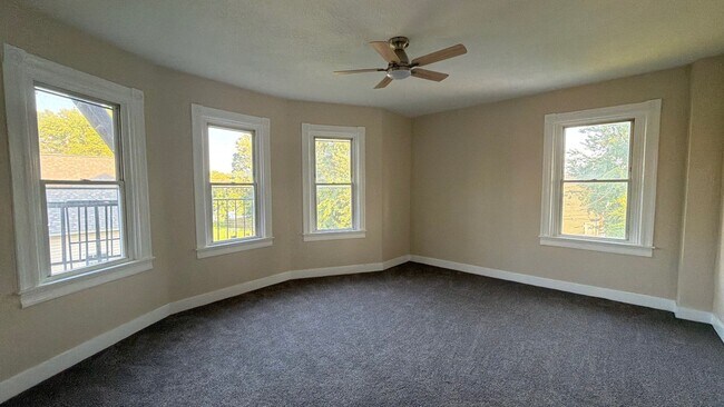 Building Photo - 3411 Duvall Ave