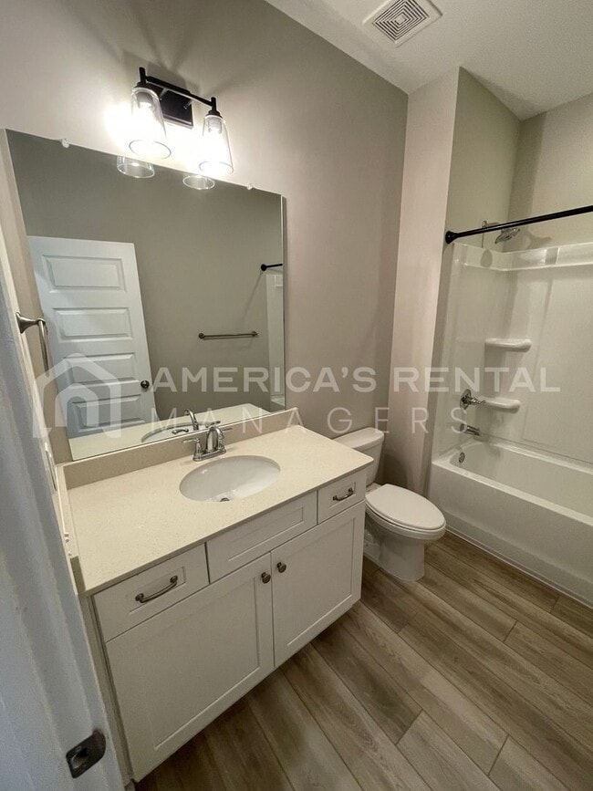 Building Photo - Roomy Home for Rent in Cullman, AL…6 Foot Privacy Fence. COMING SOON!