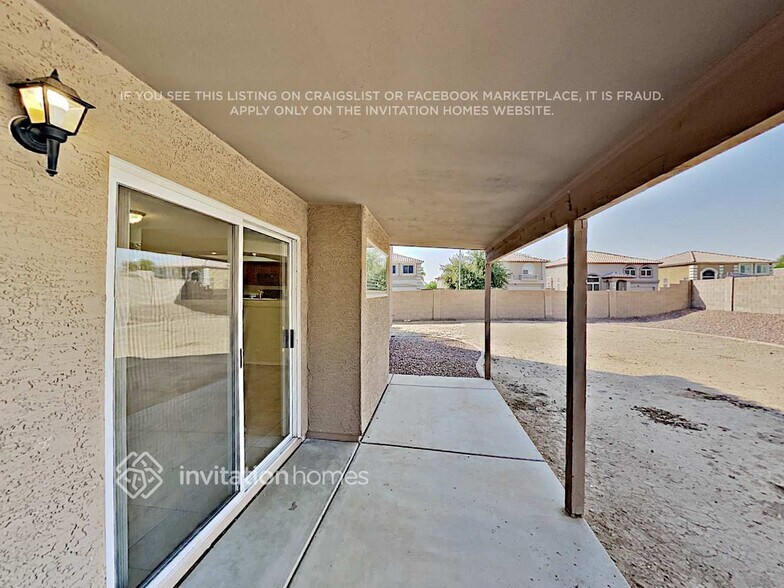 Building Photo - 9728 W Sunnyslope Ln
