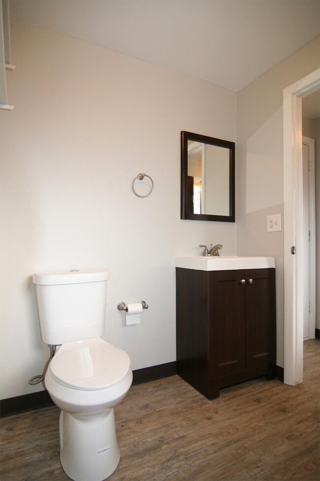 Building Photo - 4831 Field Ct