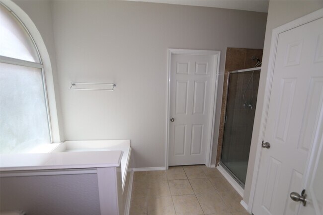 Building Photo - 19618 Twilight Falls Ln