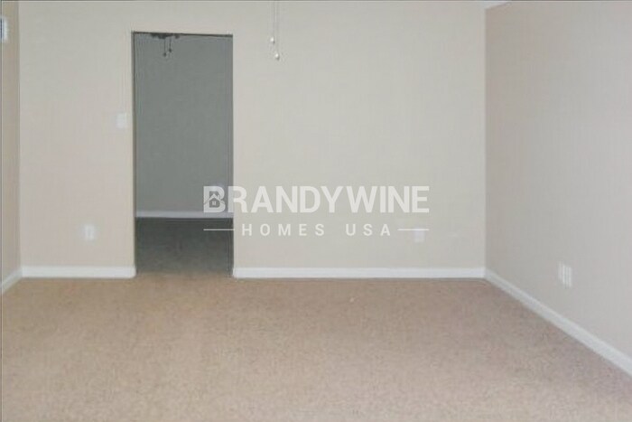 Building Photo - 6747 Saganaw Dr