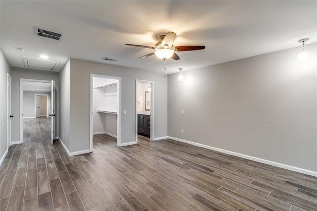 Building Photo - 7407 Wellcrest Dr