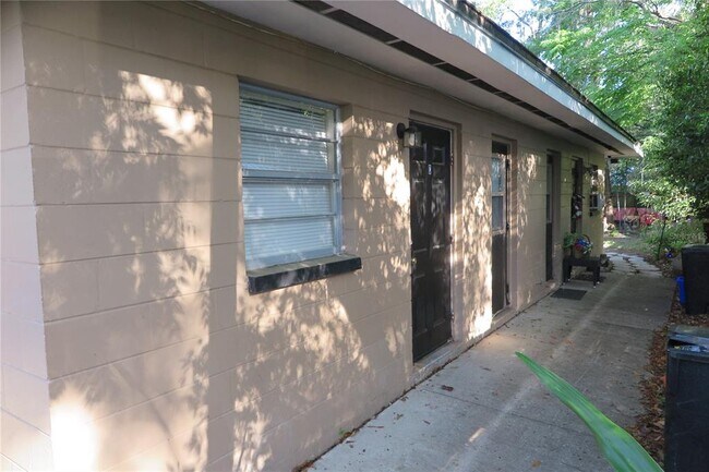 Building Photo - 509 NW 19th Ln