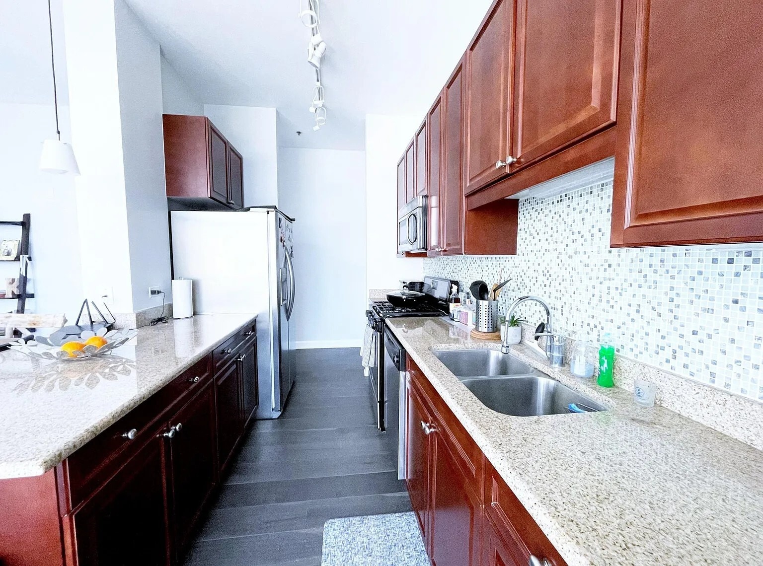 Building Photo - 1400 S Michigan Ave