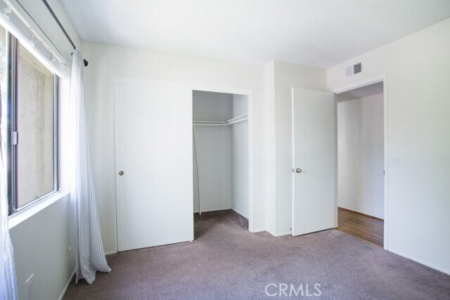 Building Photo - 22832 Hilton Head Dr