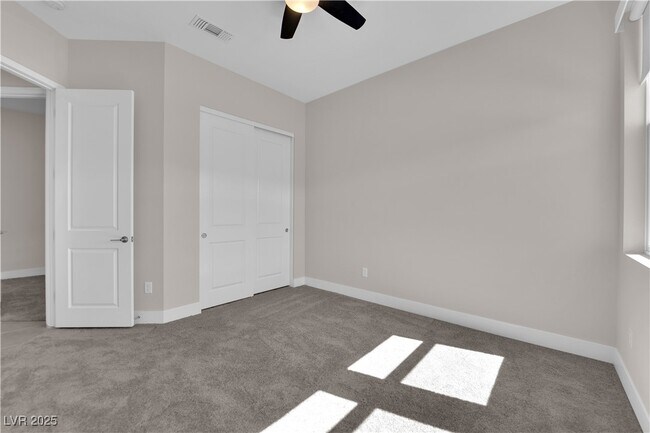 Building Photo - 11032 Rolling Vista Dr