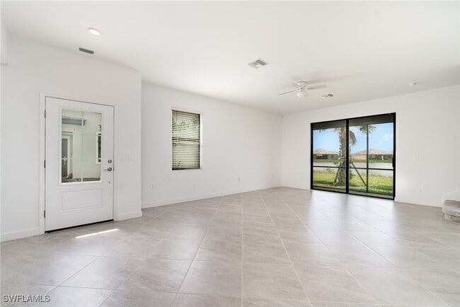 Building Photo - 14220 Pine Lodge Ln