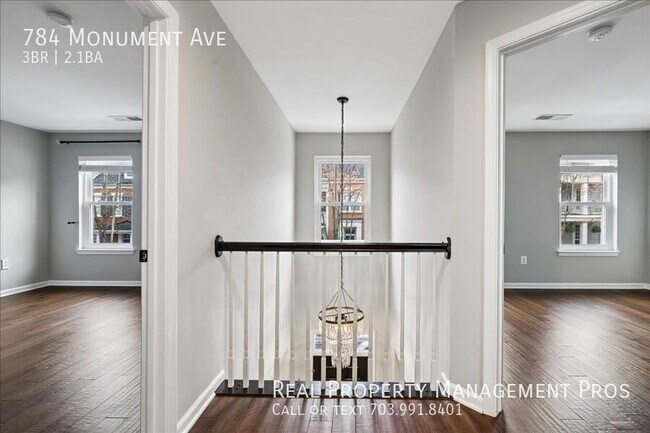 Building Photo - 784 Monument Ave